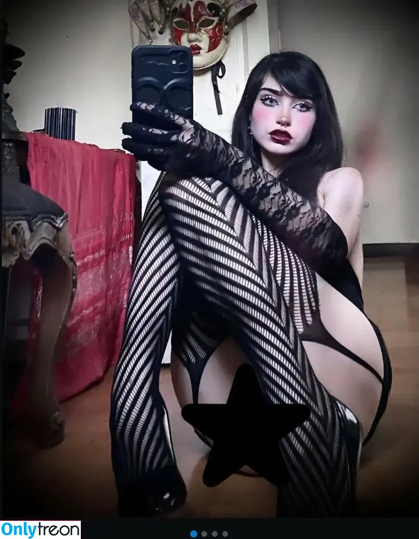 elinoiiddx nude photo #0048 (nereiddax)
