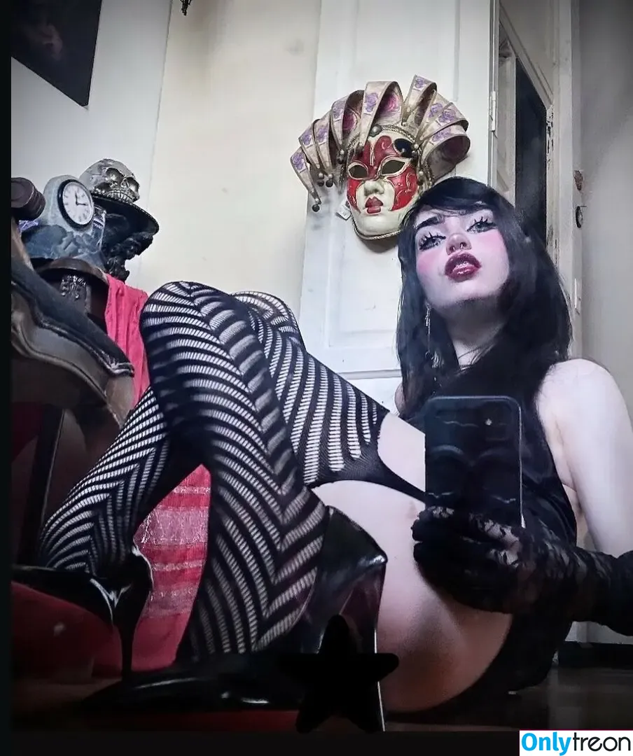 elinoiiddx nude photo #0050 (nereiddax)