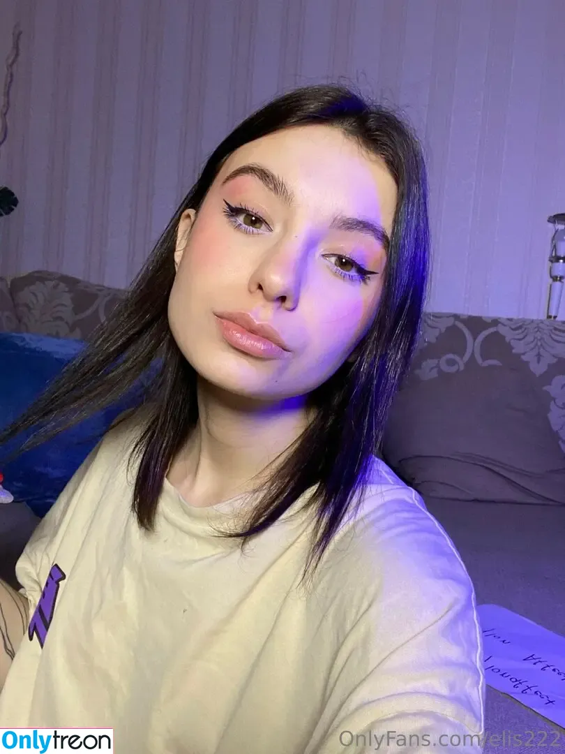 Elis222 голая photo #0032 (Alina18703896 / elis_elis.222 / elisfeet222)