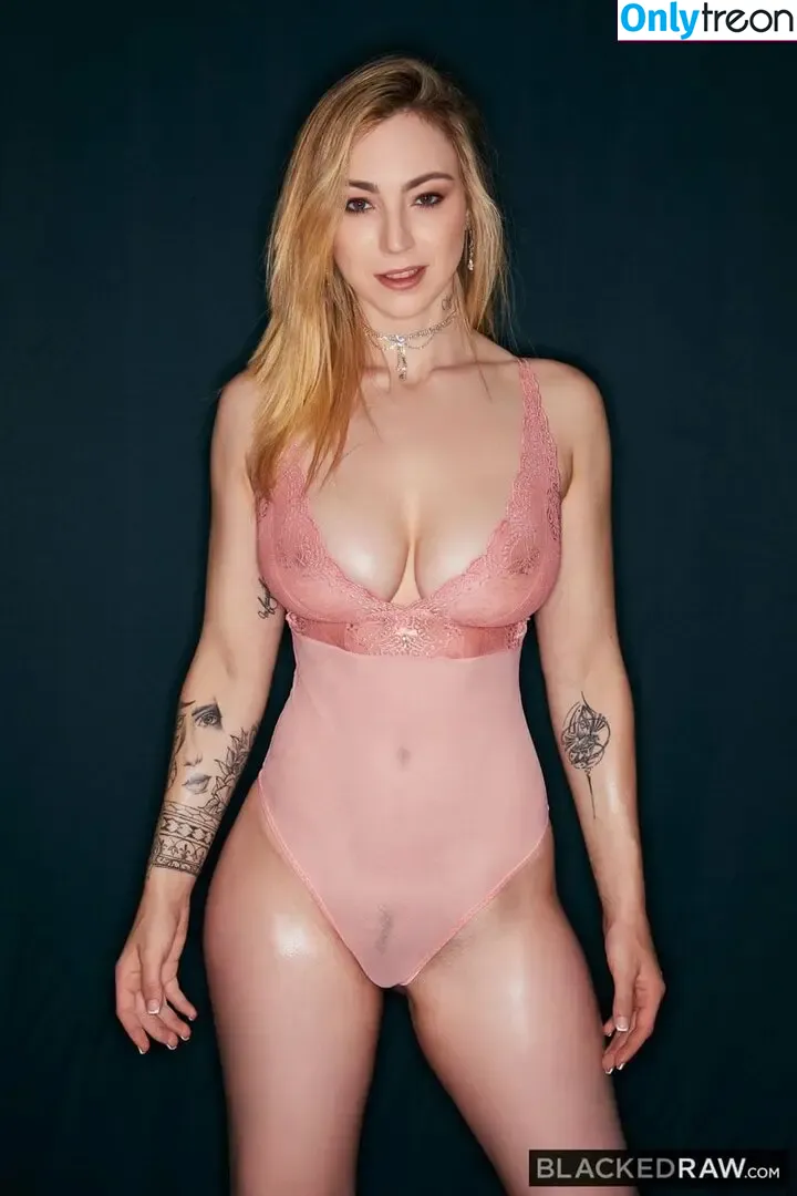 Elisa Calvi nude photo #0088 (elisa_calvi_off / elisa_calvi_official)