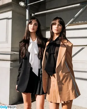 Elisa & Renne Herbert Twins / reneeherbert_ nude photo #0160