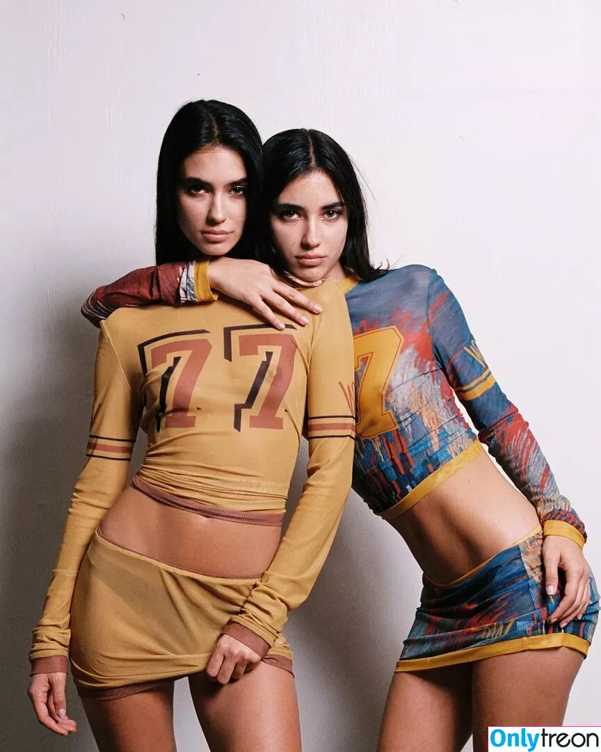 Elisa & Renne Herbert Twins nude photo #0110 (reneeherbert_)