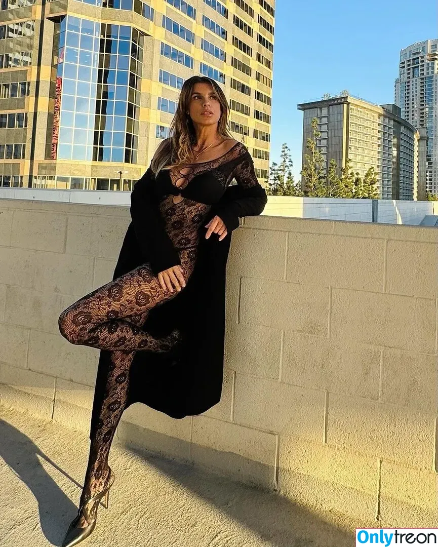 Elisabetta Canalis голая photo #0499 (JustElisabetta / littlecrumb_)