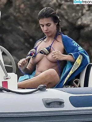 Elisabetta Canalis / JustElisabetta / elisabetta_canalis / littlecrumb_ nude photo #1752