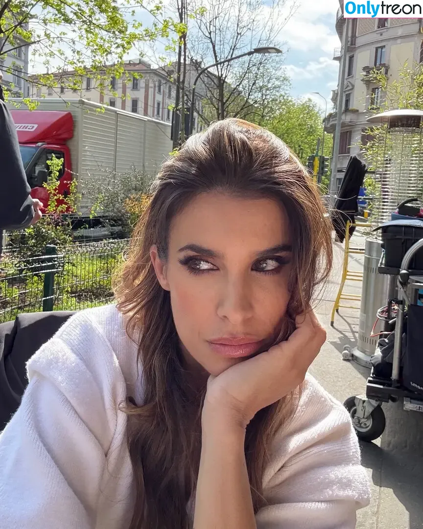 Elisabetta Canalis голая photo #1495 (JustElisabetta / littlecrumb_)