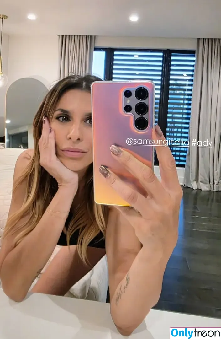 Elisabetta Canalis голая photo #1589 (JustElisabetta / littlecrumb_)