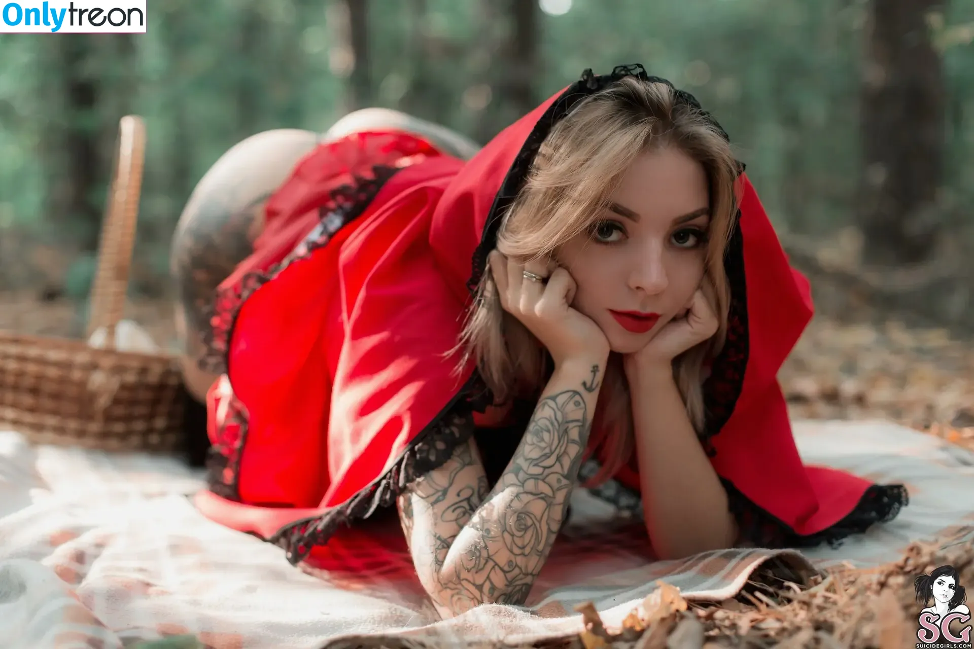 Elisarose голая photo #0543 (elisarose_sale / elisarose_sg)