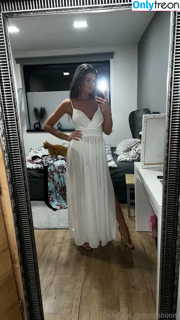 elisboom nude photo #0032 (eliza.boom)