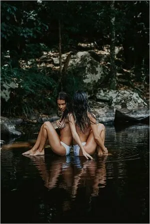Elisha & Renee Herbert / elisha__h nude photo #0142