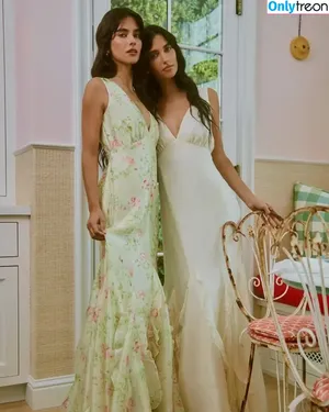 Elisha & Renee Herbert / elisha__h фото голая #0436
