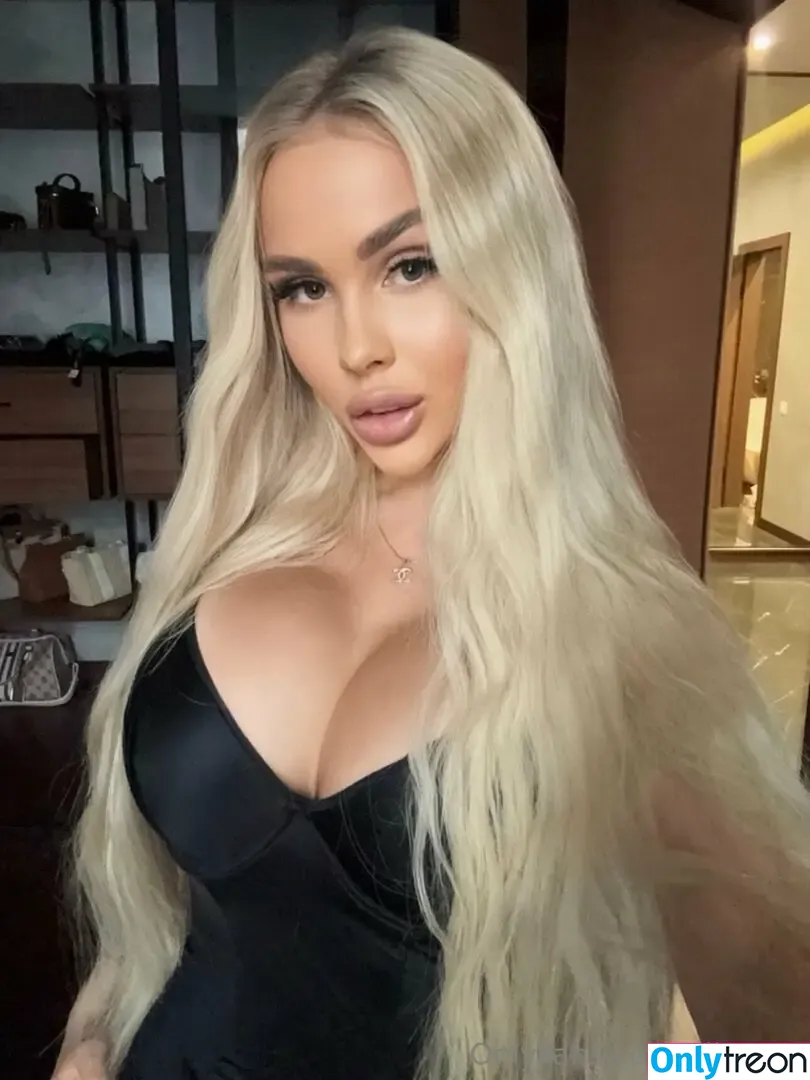elissa_a nude photo #0310 (elissazkh)
