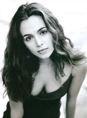 Eliza Dushku / ElizaDushku фото голая #0086