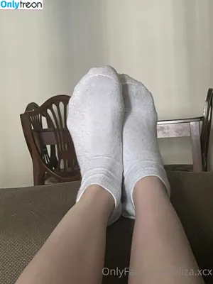 eliza.xcx / elizaweberx nude photo #0044
