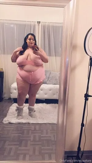 elizaallure / officialelizaallure фото голая #0020