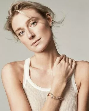 Elizabeth Debicki / elizabethdebickinators nude photo #0136