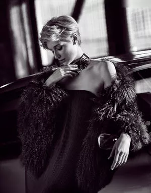 Elizabeth Debicki / elizabethdebickinators nude photo #0186