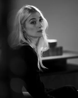 Elizabeth Debicki / elizabethdebickinators nude photo #0237