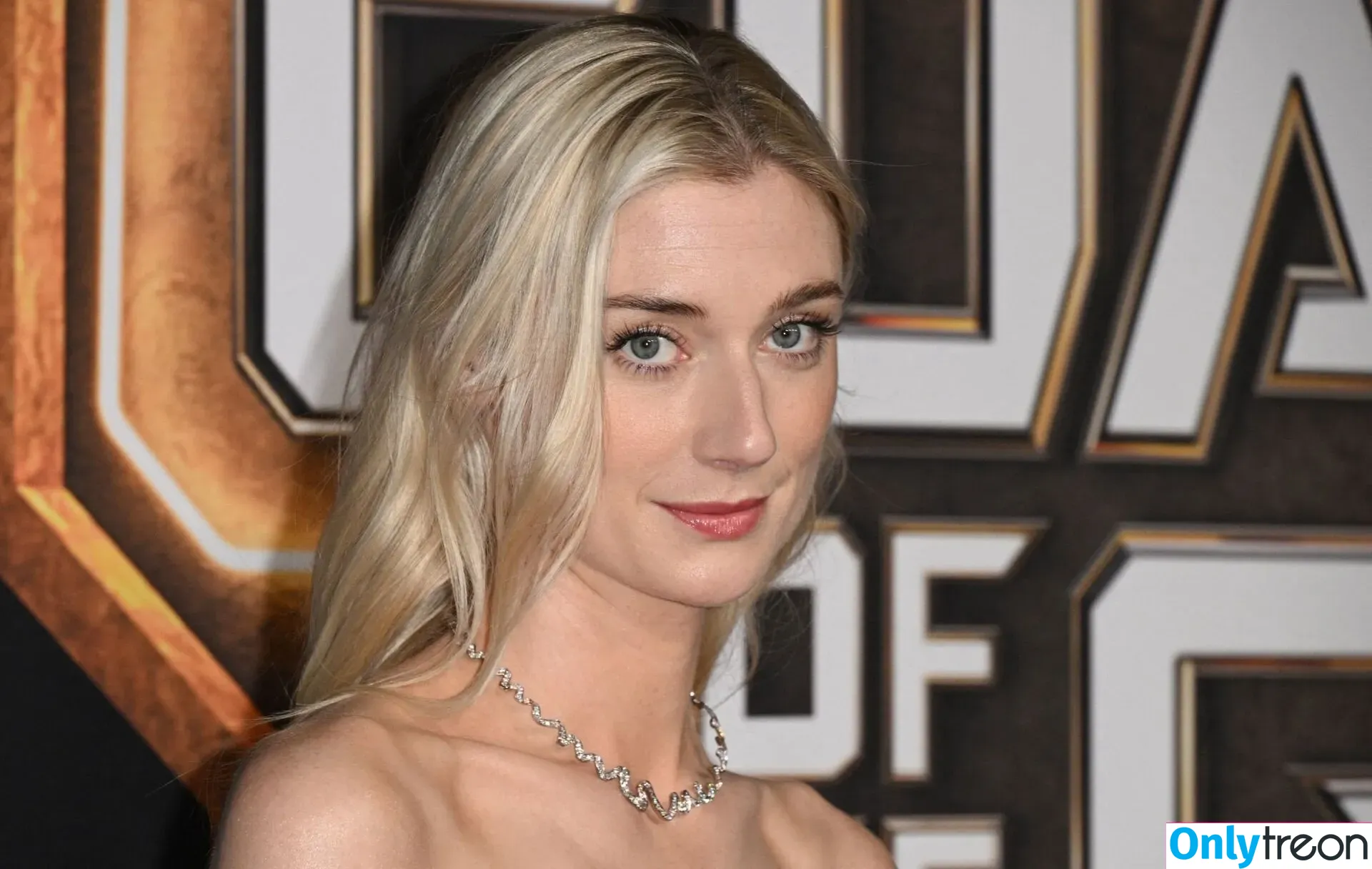 Elizabeth Debicki nude photo #0008 (elizabethdebickinators)