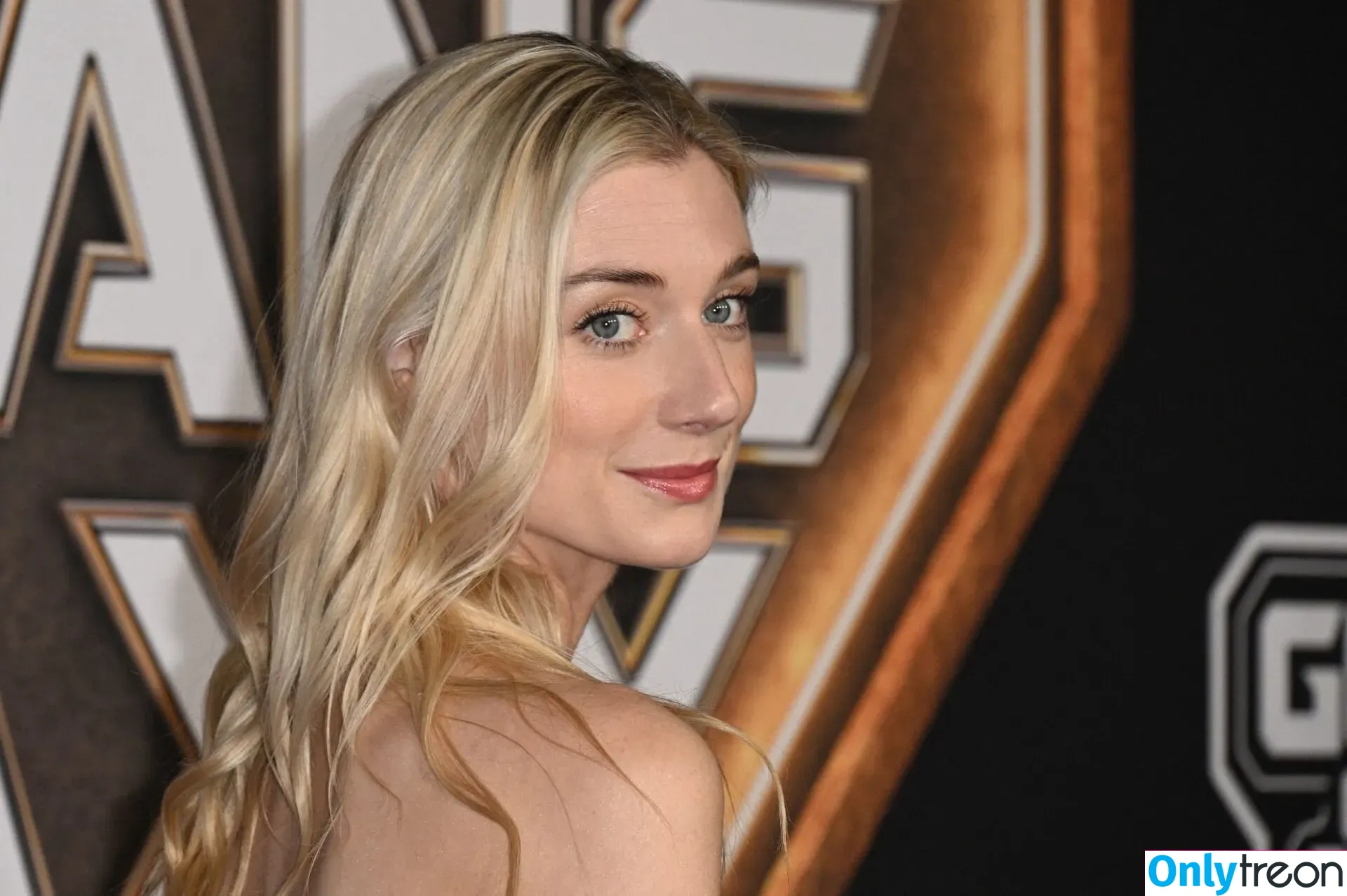 Elizabeth Debicki nude photo #0035 (elizabethdebickinators)