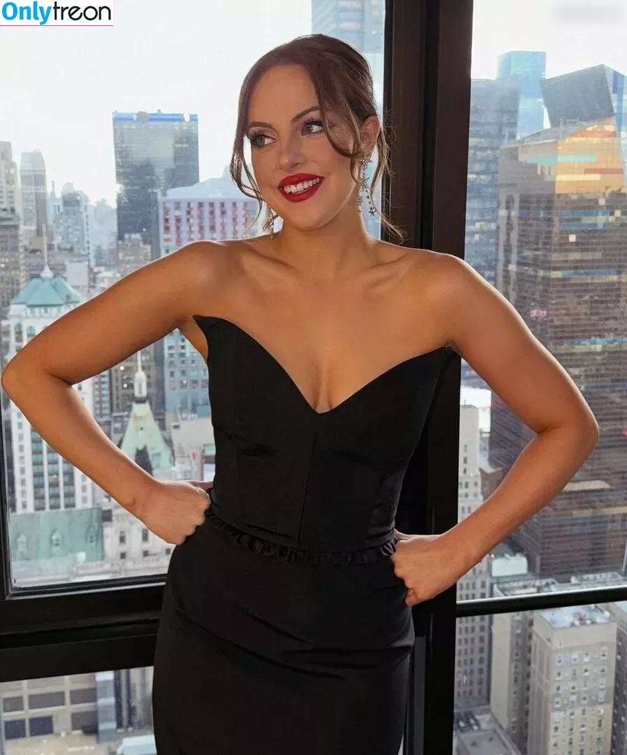 Elizabeth Gillies голая photo #0263 (lizgillz)