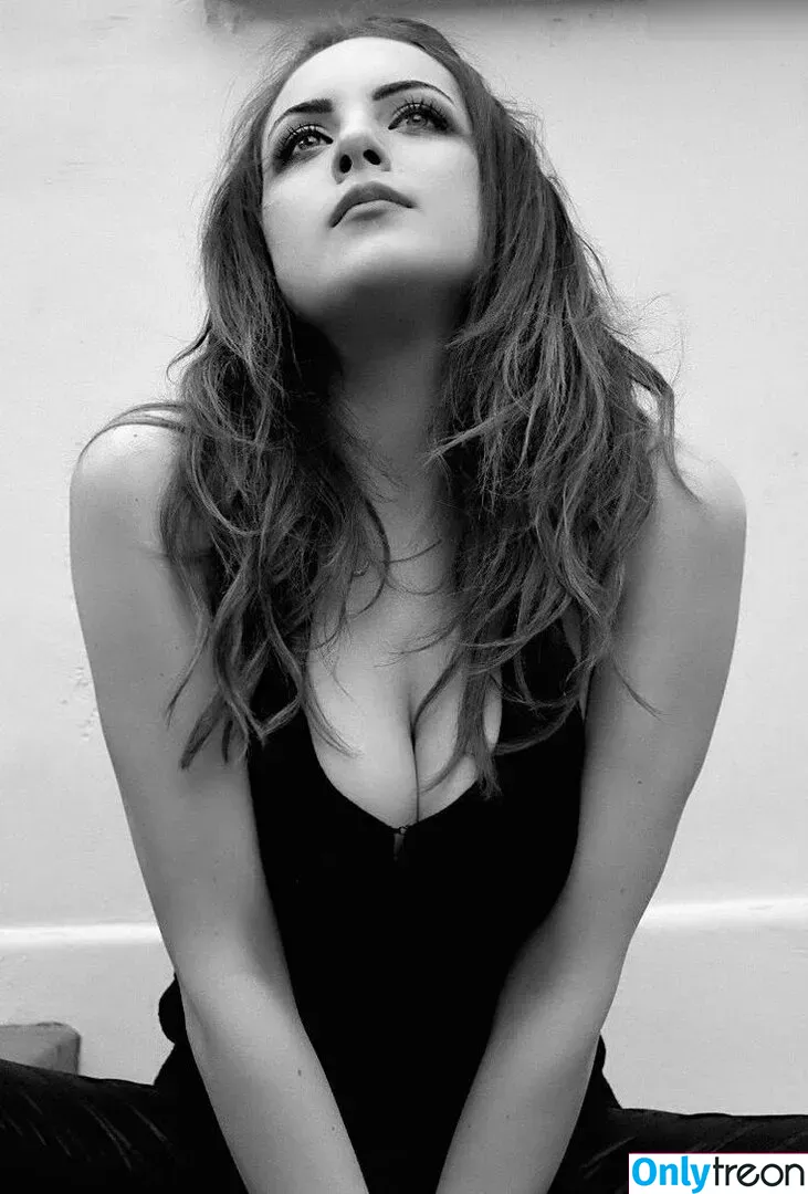 Elizabeth Gillies голая photo #0270 (lizgillz)
