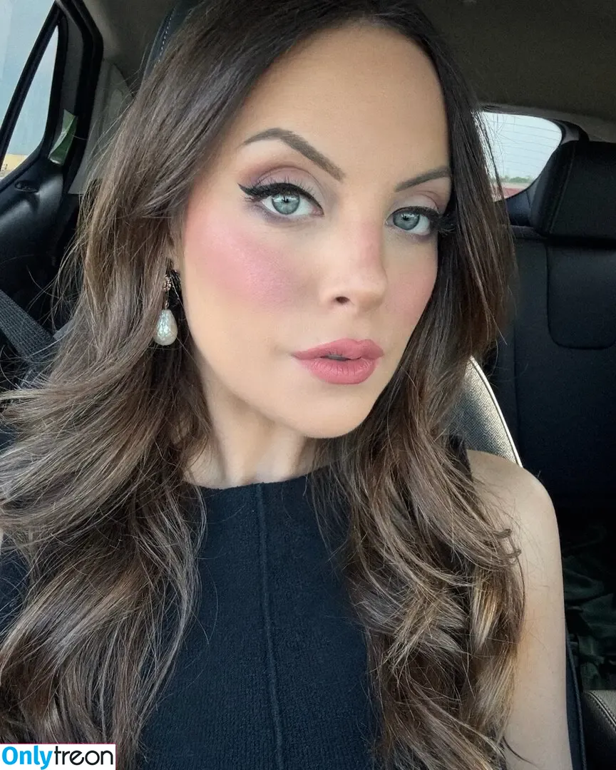 Elizabeth Gillies nude photo #0472 (lizgillz)
