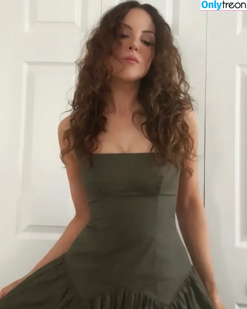 Elizabeth Gillies nude photo #0476 (lizgillz)