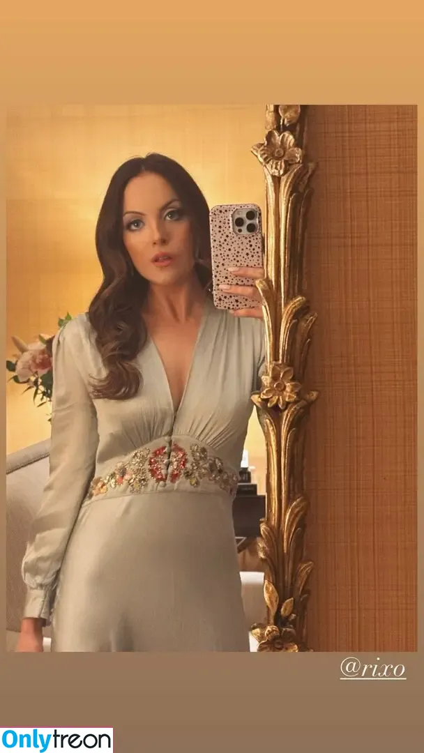 Elizabeth Gillies nude photo #0500 (lizgillz)