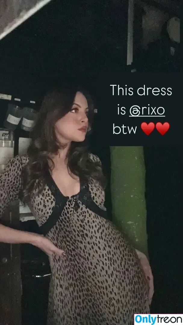 Elizabeth Gillies голая photo #0507 (lizgillz)