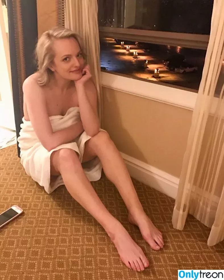 Elizabeth Moss голая photo #0018 (elisabethmossofficial)