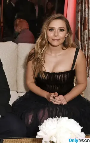 Elizabeth Olsen / elizabetholsendaily / lizabeth_olsen nude photo #2230