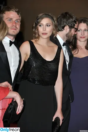 Elizabeth Olsen / elizabetholsendaily / lizabeth_olsen nude photo #2326