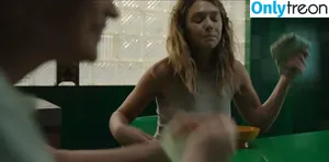 Elizabeth Olsen / elizabetholsendaily / lizabeth_olsen nude photo #2342