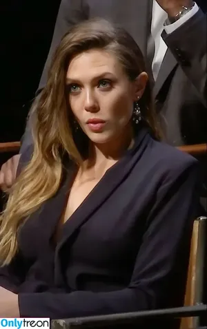 Elizabeth Olsen / elizabetholsendaily / lizabeth_olsen nude photo #2346