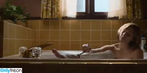 Elizabeth Olsen / elizabetholsendaily / lizabeth_olsen nude photo #2367
