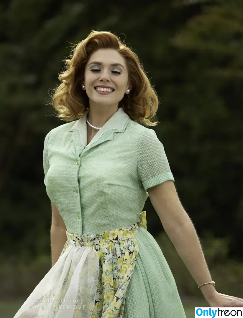 Elizabeth Olsen nude photo #2664 (elizabetholsendaily / lizabeth_olsen)