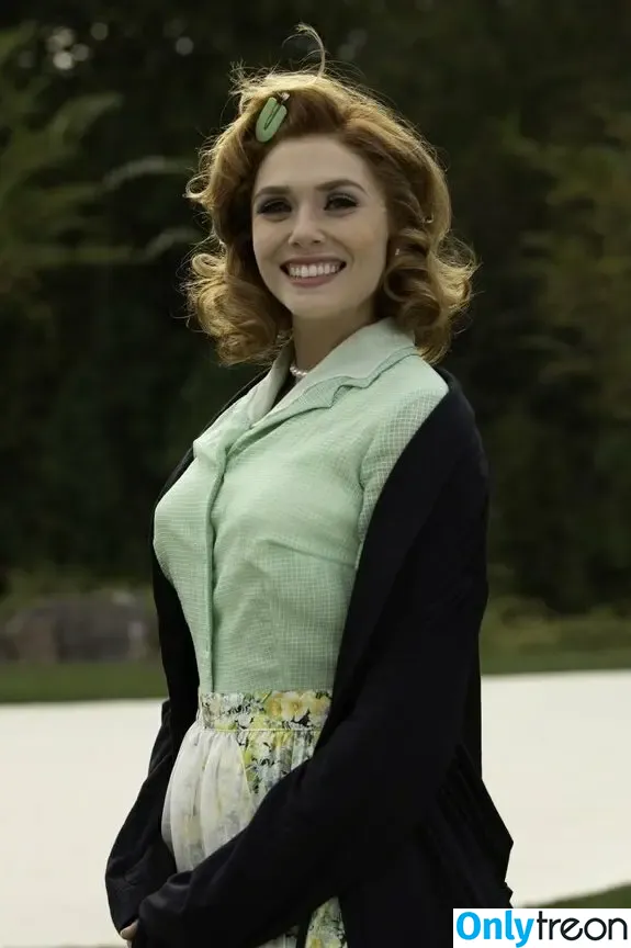 Elizabeth Olsen голая photo #2672 (elizabetholsendaily / lizabeth_olsen)