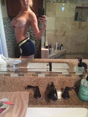 Elizabeth Turner / elizTurner92 / elizabethcturner nude photo #0549