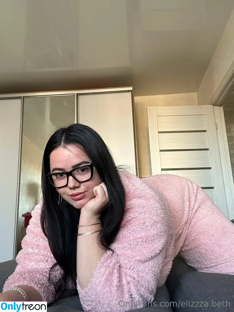 elizzza.beth nude photo #0011 (eliza.beth)