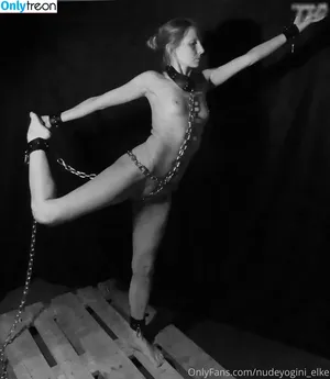 Elke Lechner Nudeyogini Ambika / nudeyogini_ambika nude photo #0028