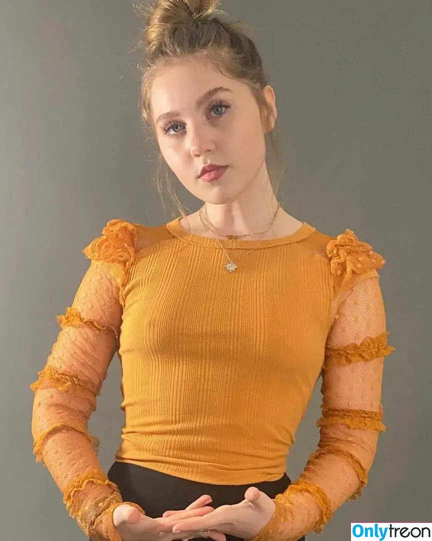Ella Anderson nude photo #0073 (DILLONANDERSONX / ella / ellaandersonxoxo)