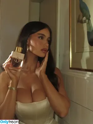 Ella Cervetto / ellacervetto nude photo #1235