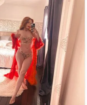 Ella Hughes / EllaHughesXXX / hughesthatgurl фото голая #0229