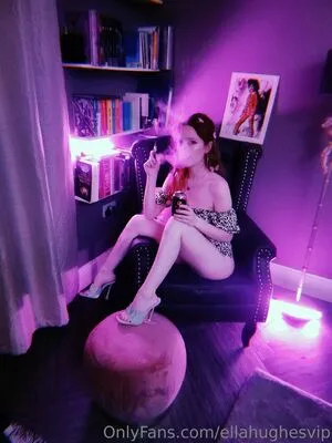 Ella Hughes / EllaHughesXXX / hughesthatgurl фото голая #0326