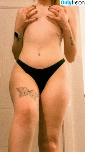 ella.jxde / ells.jxde / queenellajade nude photo #0009