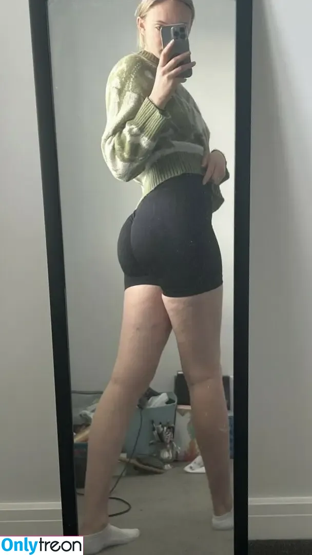 ella.jxde nude photo #0012 (ells.jxde / queenellajade)