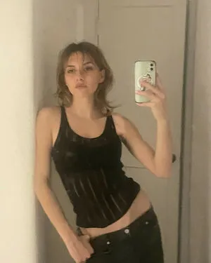 Ella Kernkamp / ellakernkamp nude photo #0064