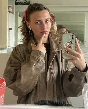 Ella Kernkamp / ellakernkamp nude photo #0066