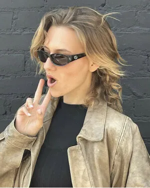 Ella Kernkamp / ellakernkamp nude photo #0067