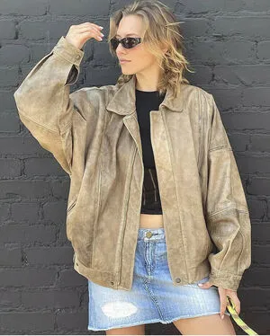 Ella Kernkamp / ellakernkamp nude photo #0068